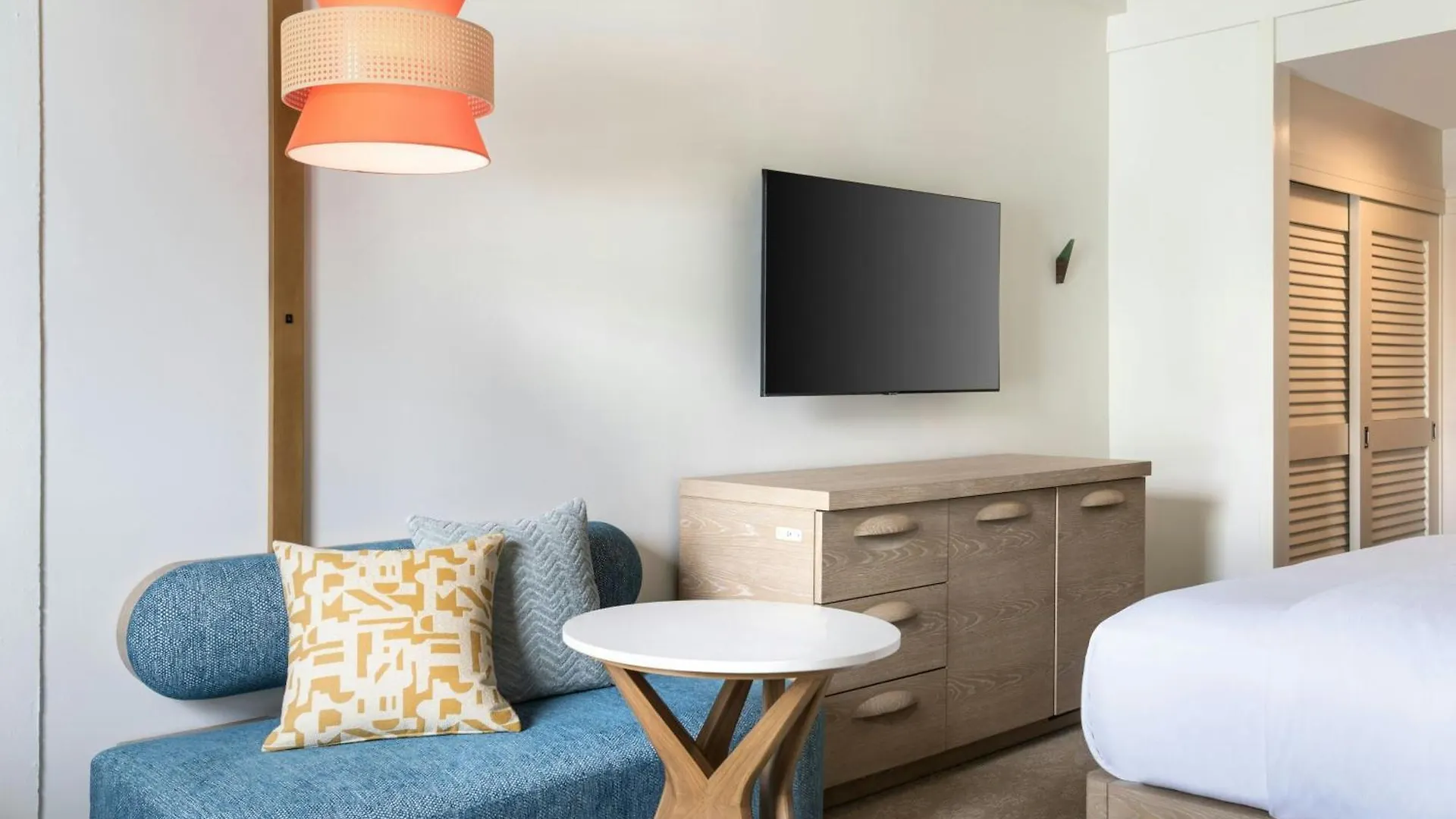 הונולולו Moana Surfrider, A Westin Resort & Spa, Waikiki Beach