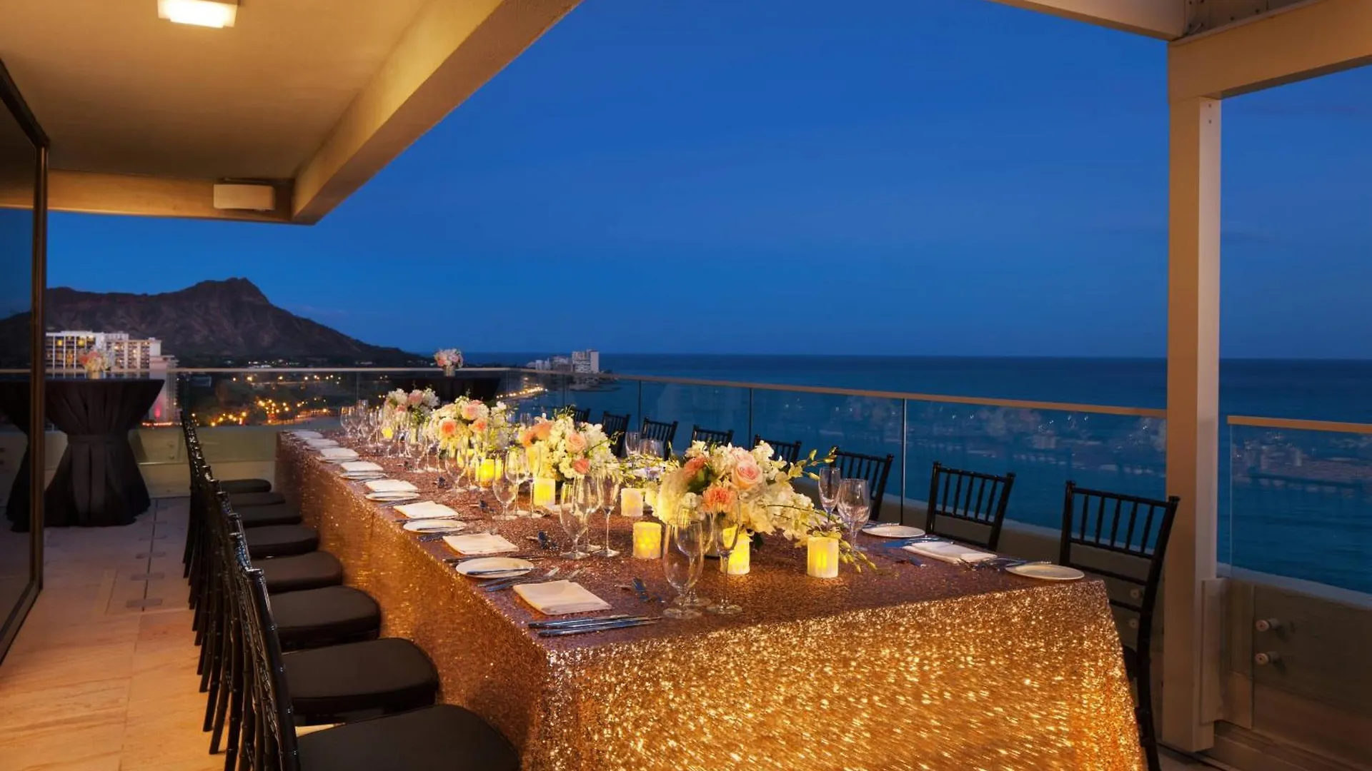 Moana Surfrider, A Westin Resort & Spa, Waikiki Beach Honolulu