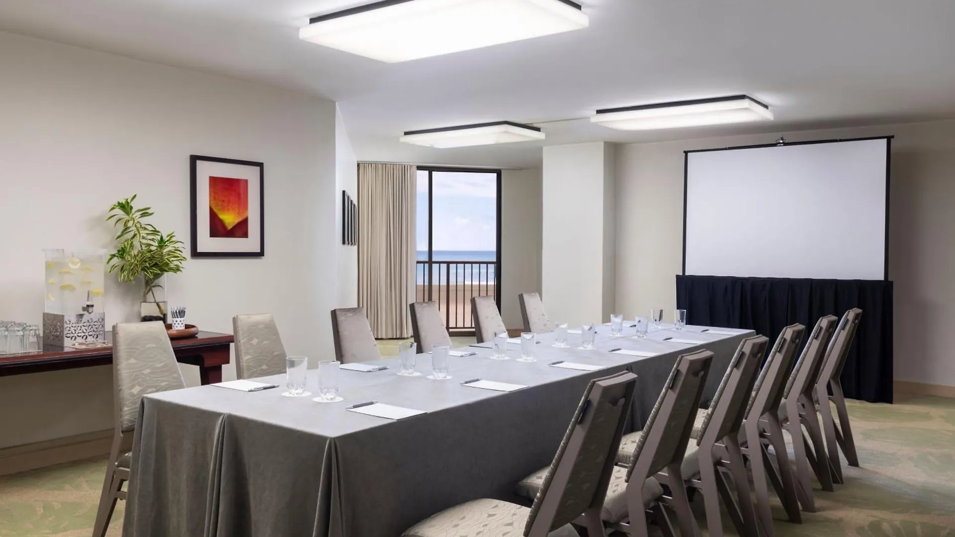Moana Surfrider, A Westin Resort & Spa, Waikiki Beach Honolulu 4*,