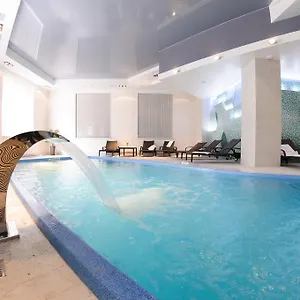 Hotel Taurus & Lwów