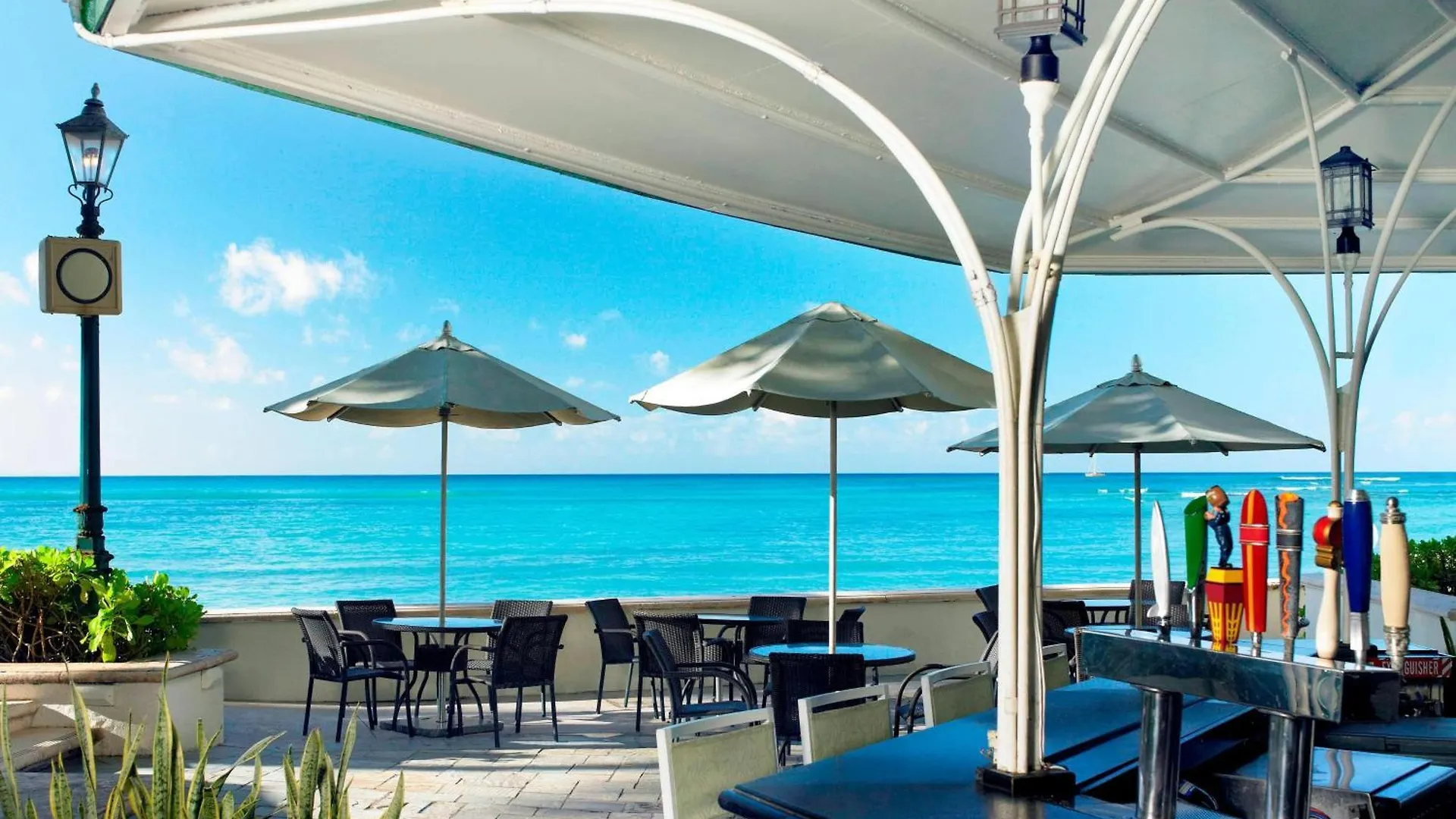 Moana Surfrider, A Westin Resort & Spa, Waikiki Beach Honolulu 4*,