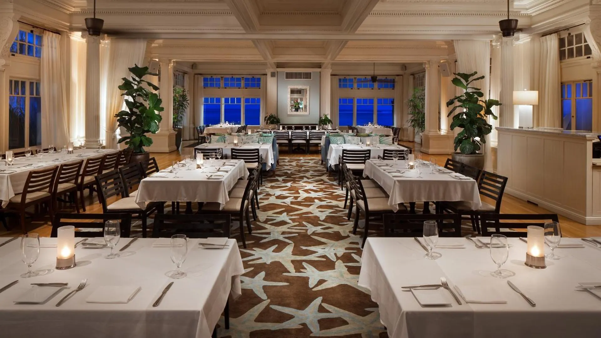 Moana Surfrider, A Westin Resort & Spa, Waikiki Beach Honolulu