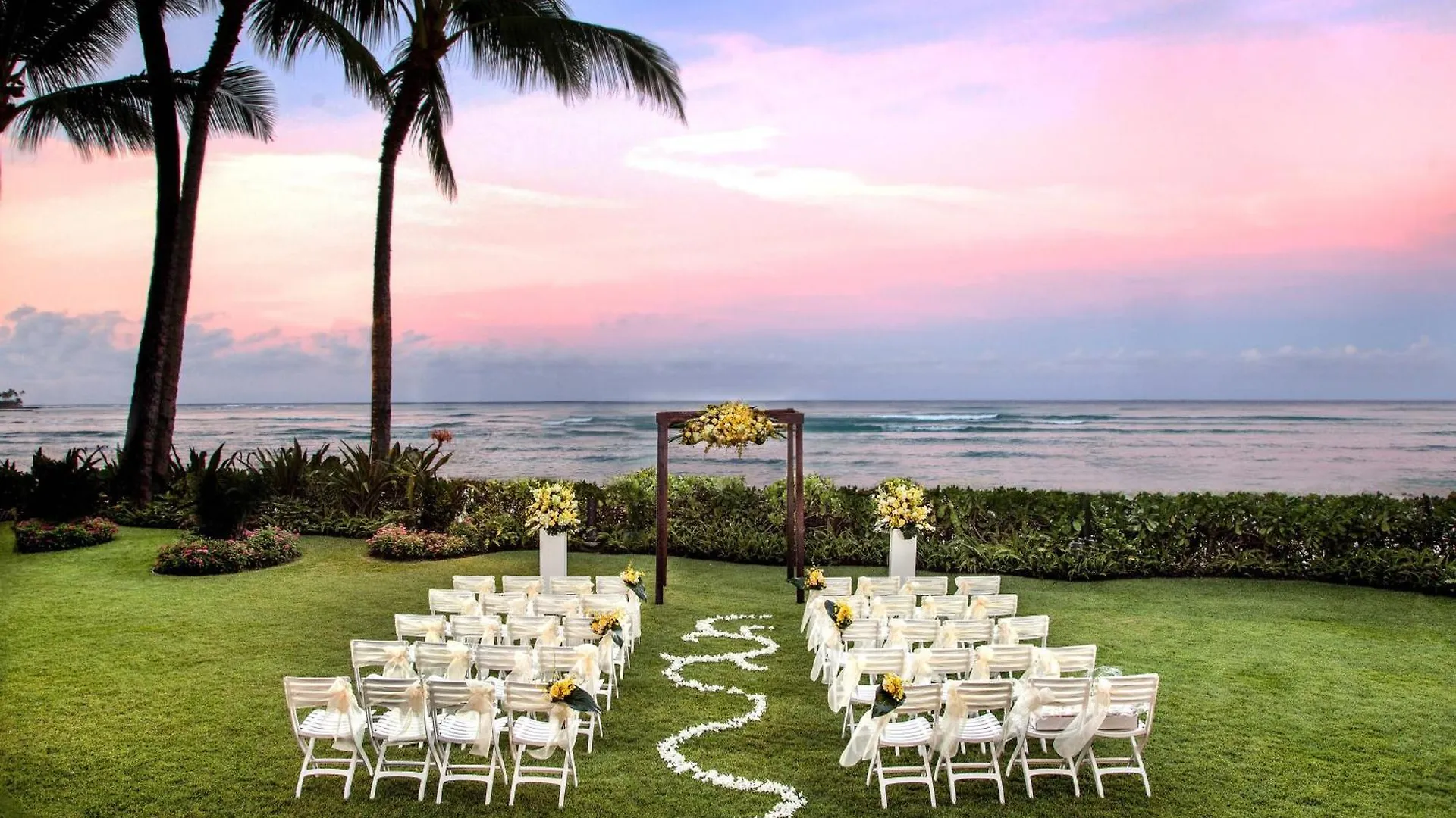 Moana Surfrider, A Westin Resort & Spa, Waikiki Beach Honolulu 4*,