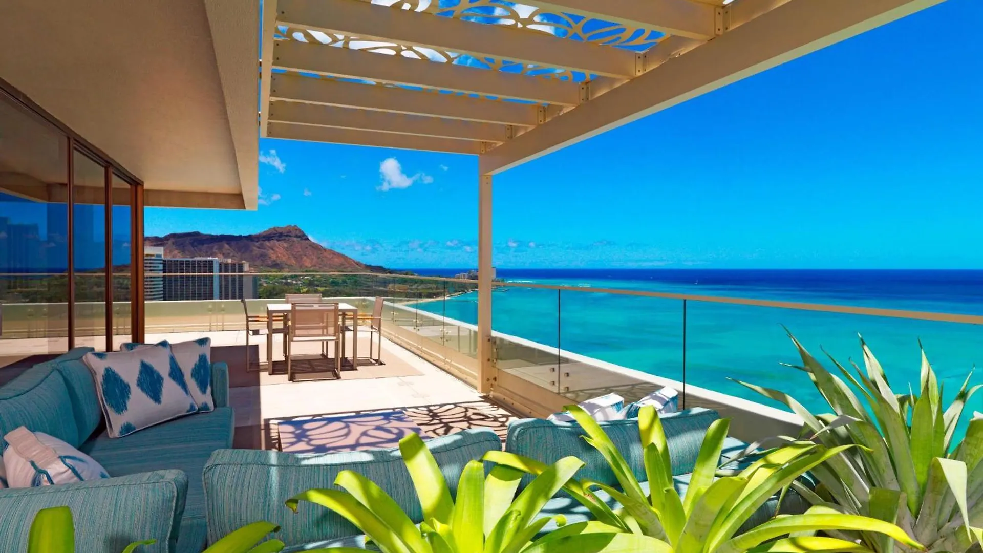 Moana Surfrider, A Westin Resort & Spa, Waikiki Beach Honolulu