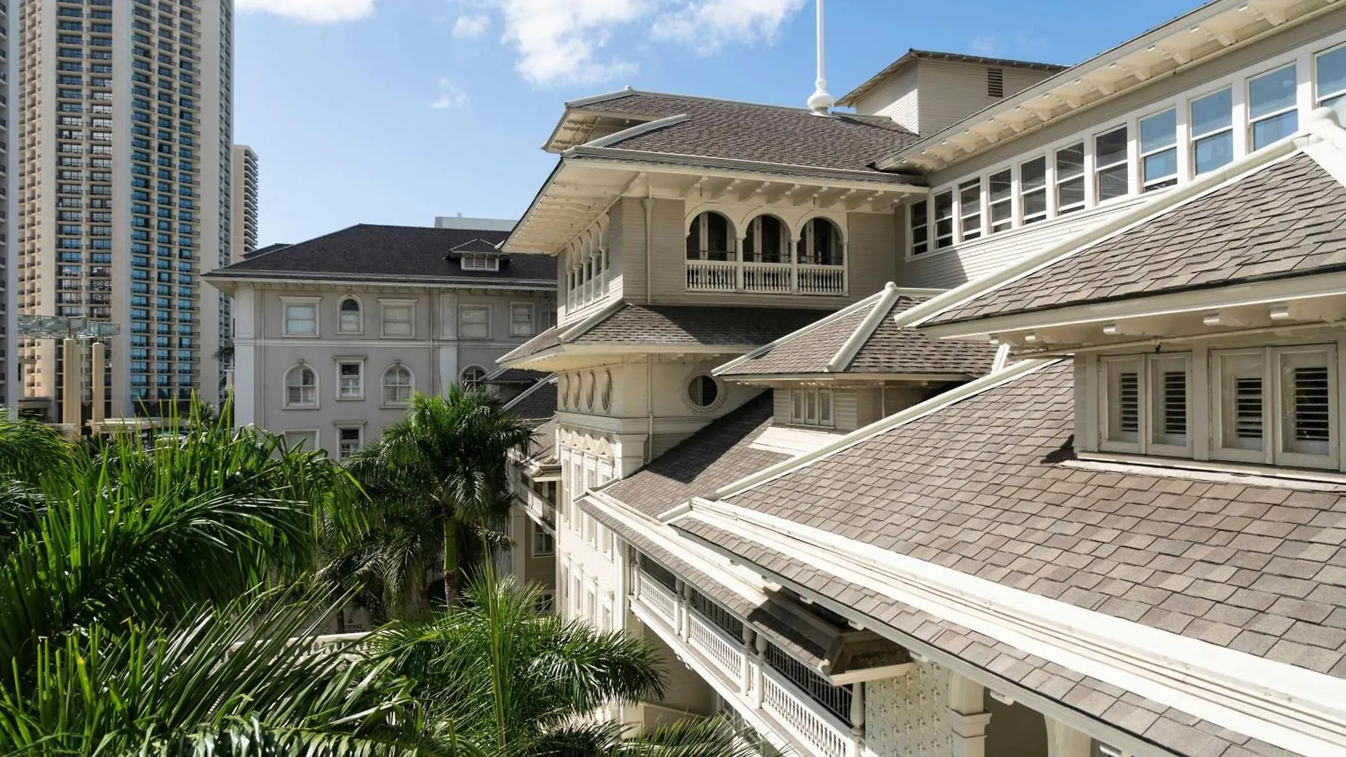 Moana Surfrider, A Westin Resort & Spa, Waikiki Beach Honolulu