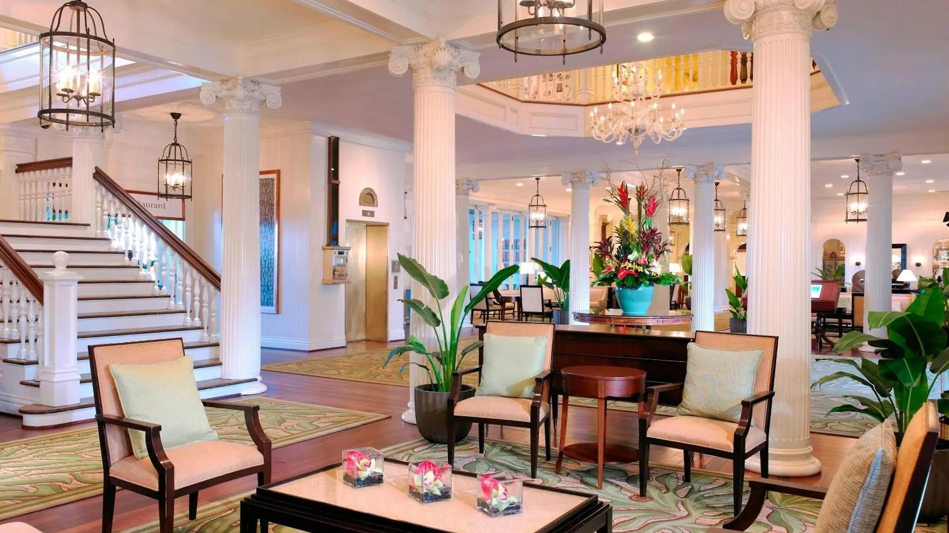 ****  Moana Surfrider, A Westin Resort & Spa, Waikiki Beach Honolulu United States