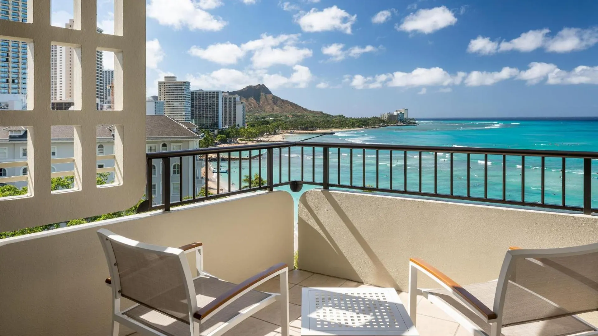 Moana Surfrider, A Westin Resort & Spa, Waikiki Beach Honolulu